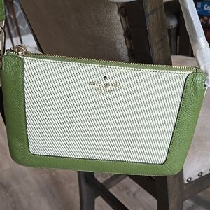 Kate Spade Elegant Green and Cream Crossbody Bag
